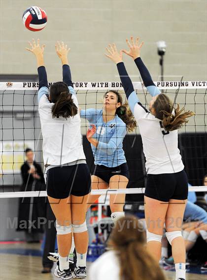 Thumbnail 1 in Central Valley Christian vs. Valley Christian  (CIF State D3 Final) photogallery.