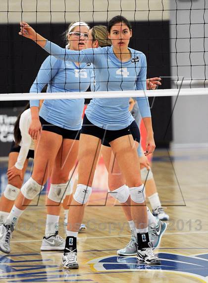 Thumbnail 1 in Central Valley Christian vs. Valley Christian  (CIF State D3 Final) photogallery.
