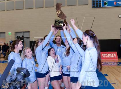 Thumbnail 2 in Central Valley Christian vs. Valley Christian  (CIF State D3 Final) photogallery.