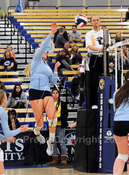 Thumbnail 3 in Central Valley Christian vs. Valley Christian  (CIF State D3 Final) photogallery.