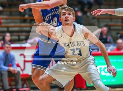 Thumbnail 2 in Batesville vs Franklin County (IHSAA Sectional Playoff) photogallery.