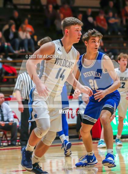 Thumbnail 3 in Batesville vs Franklin County (IHSAA Sectional Playoff) photogallery.