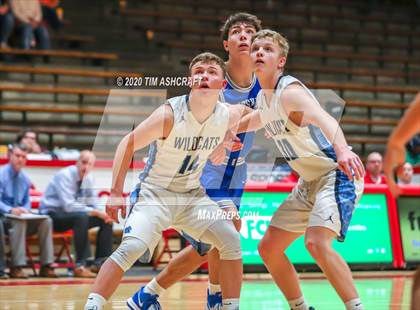 Thumbnail 2 in Batesville vs Franklin County (IHSAA Sectional Playoff) photogallery.