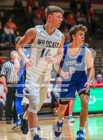 Thumbnail 1 in Batesville vs Franklin County (IHSAA Sectional Playoff) photogallery.