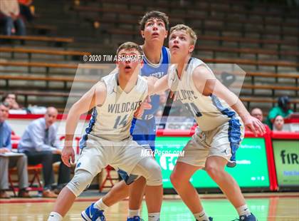 Thumbnail 1 in Batesville vs Franklin County (IHSAA Sectional Playoff) photogallery.