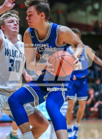 Thumbnail 3 in Batesville vs Franklin County (IHSAA Sectional Playoff) photogallery.