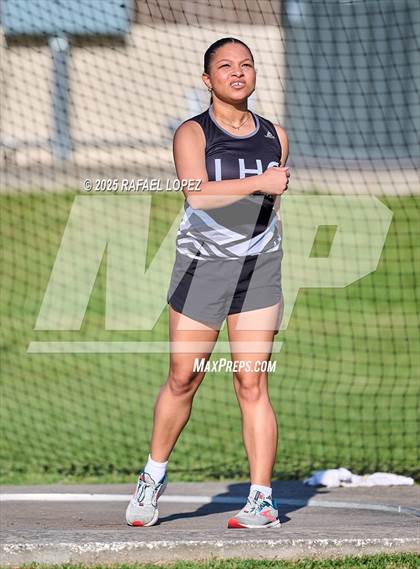 Thumbnail 1 in Lake Houston Conquerors Invitational (Discus) photogallery.