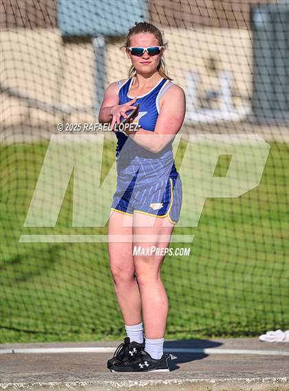 Thumbnail 3 in Lake Houston Conquerors Invitational (Discus) photogallery.