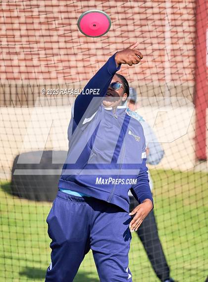 Thumbnail 1 in Lake Houston Conquerors Invitational (Discus) photogallery.