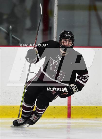 Thumbnail 3 in North Haven @ Sheehan (SCC D2 Semifinal) photogallery.