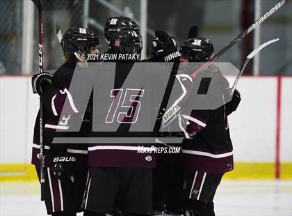 Thumbnail 3 in North Haven @ Sheehan (SCC D2 Semifinal) photogallery.