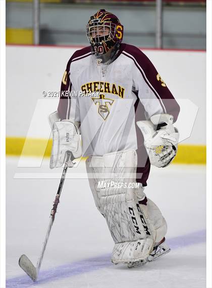Thumbnail 2 in North Haven @ Sheehan (SCC D2 Semifinal) photogallery.