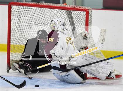 Thumbnail 2 in North Haven @ Sheehan (SCC D2 Semifinal) photogallery.