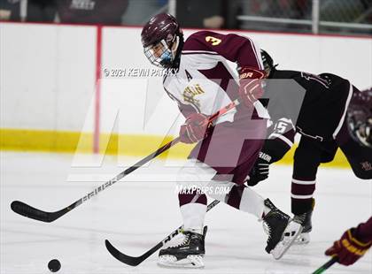 Thumbnail 1 in North Haven @ Sheehan (SCC D2 Semifinal) photogallery.