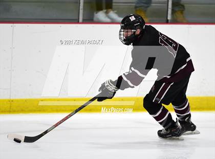 Thumbnail 1 in North Haven @ Sheehan (SCC D2 Semifinal) photogallery.