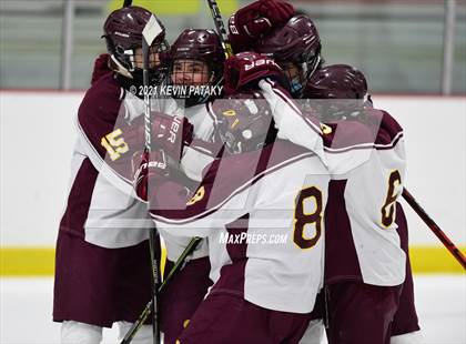 Thumbnail 1 in North Haven @ Sheehan (SCC D2 Semifinal) photogallery.