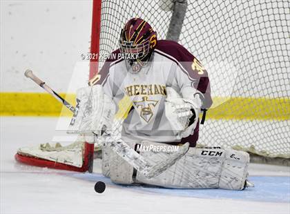 Thumbnail 1 in North Haven @ Sheehan (SCC D2 Semifinal) photogallery.