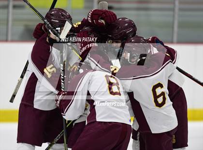 Thumbnail 2 in North Haven @ Sheehan (SCC D2 Semifinal) photogallery.