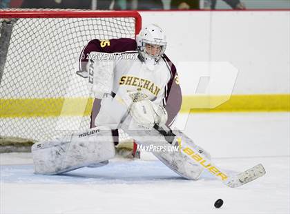 Thumbnail 1 in North Haven @ Sheehan (SCC D2 Semifinal) photogallery.