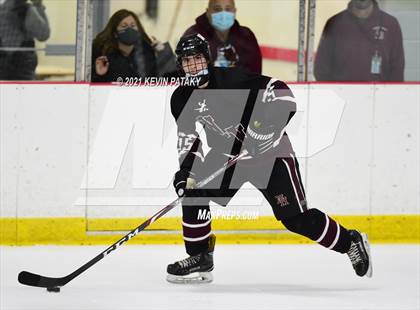 Thumbnail 3 in North Haven @ Sheehan (SCC D2 Semifinal) photogallery.