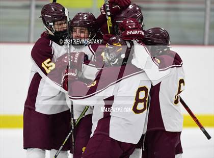 Thumbnail 2 in North Haven @ Sheehan (SCC D2 Semifinal) photogallery.