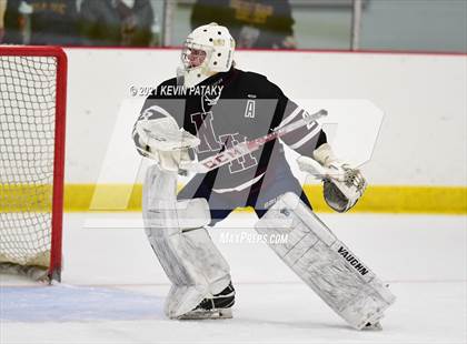 Thumbnail 3 in North Haven @ Sheehan (SCC D2 Semifinal) photogallery.