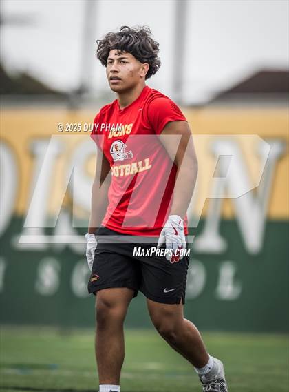 Thumbnail 3 in Servite VS Cathedral Catholic (Battle at the Beach 7on7) photogallery.