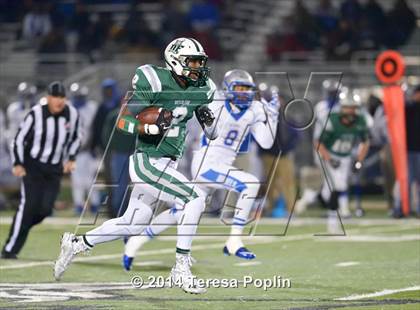 Thumbnail 3 in Byrnes @ Dutch Fork (SCHSL 4A Division 1 Semifinal) photogallery.