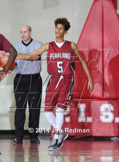 Thumbnail 2 in Pearland vs. Sharyland (McDonald's Texas Invitational) photogallery.