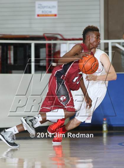 Thumbnail 2 in Pearland vs. Sharyland (McDonald's Texas Invitational) photogallery.