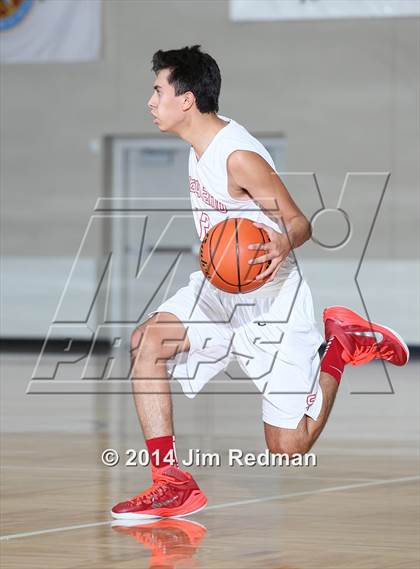 Thumbnail 2 in Pearland vs. Sharyland (McDonald's Texas Invitational) photogallery.