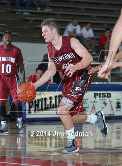 Thumbnail 3 in Pearland vs. Sharyland (McDonald's Texas Invitational) photogallery.