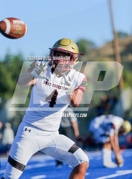 Thumbnail 1 in  Oaks Christian @ Chaminade photogallery.