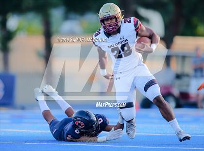 Thumbnail 3 in  Oaks Christian @ Chaminade photogallery.
