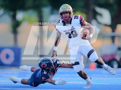 Thumbnail 2 in  Oaks Christian @ Chaminade photogallery.