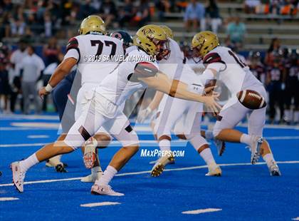 Thumbnail 3 in  Oaks Christian @ Chaminade photogallery.