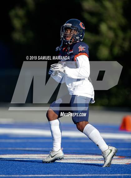 Thumbnail 3 in  Oaks Christian @ Chaminade photogallery.