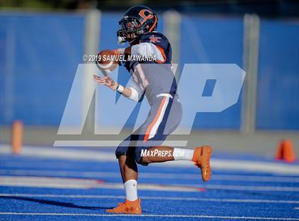 Thumbnail 1 in  Oaks Christian @ Chaminade photogallery.