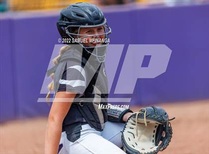 Thumbnail 2 in Bellevue East vs. Blair photogallery.