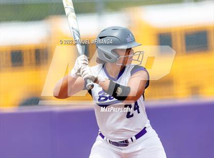 Thumbnail 3 in Bellevue East vs. Blair photogallery.