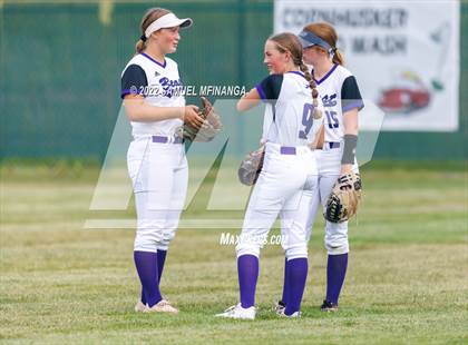 Thumbnail 3 in Bellevue East vs. Blair photogallery.