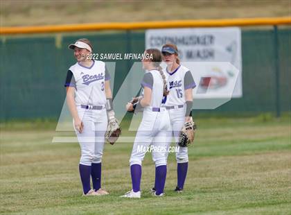 Thumbnail 2 in Bellevue East vs. Blair photogallery.