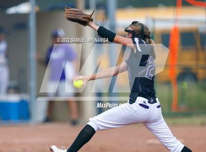 Thumbnail 2 in Bellevue East vs. Blair photogallery.