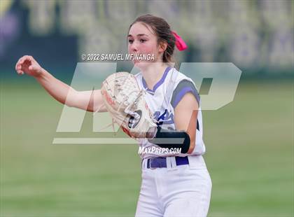 Thumbnail 3 in Bellevue East vs. Blair photogallery.