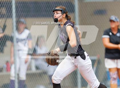 Thumbnail 1 in Bellevue East vs. Blair photogallery.