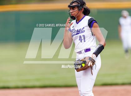 Thumbnail 3 in Bellevue East vs. Blair photogallery.