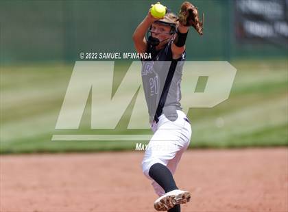 Thumbnail 3 in Bellevue East vs. Blair photogallery.