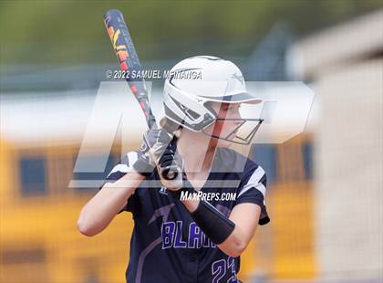 Thumbnail 2 in Bellevue East vs. Blair photogallery.