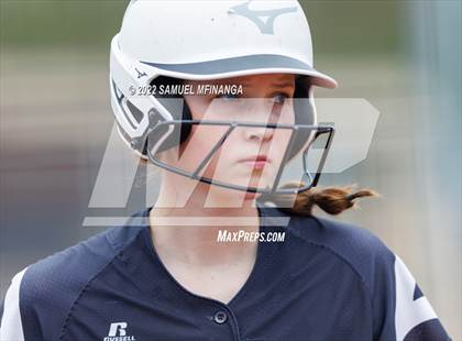 Thumbnail 1 in Bellevue East vs. Blair photogallery.
