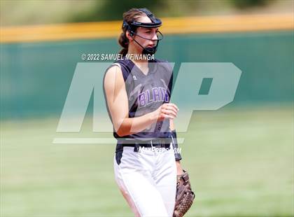 Thumbnail 2 in Bellevue East vs. Blair photogallery.